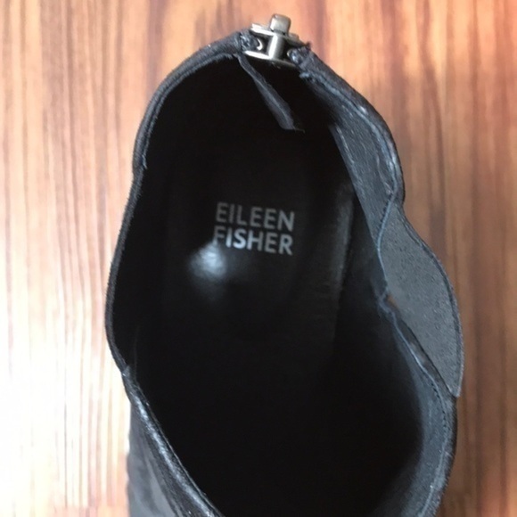 Eileen Fisher beautiful black booties size 7.5. Used - Picture 6 of 7